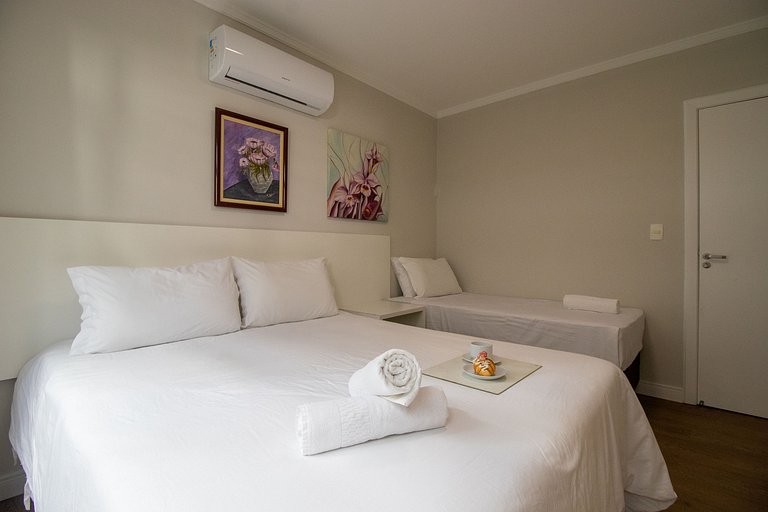 APU24 - Esq com Av Atlântica, 4 Dorm, Climatizado